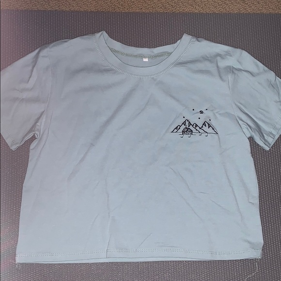 shein crop top with mountain detailing. - Picture 1 of 1